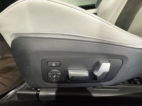 Used 2024 BMW M4 xDrive Competition w/ Executive Package AWD/4WD image 19