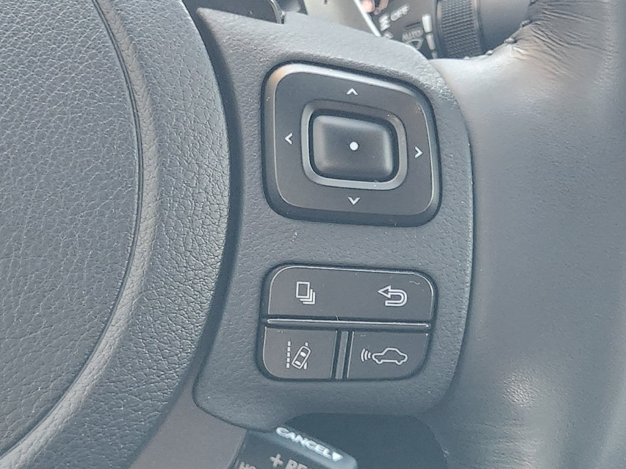 Used 2023 Lexus IS 300 AWD w/ Premium Package image 28
