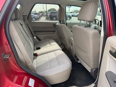 Used 2012 Ford Escape XLT AWD/4WD image 13