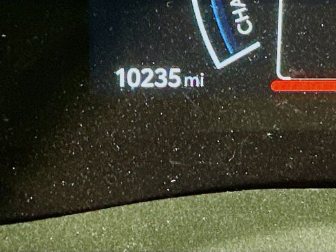 Used 2025 Toyota Camry SE FWD image 19