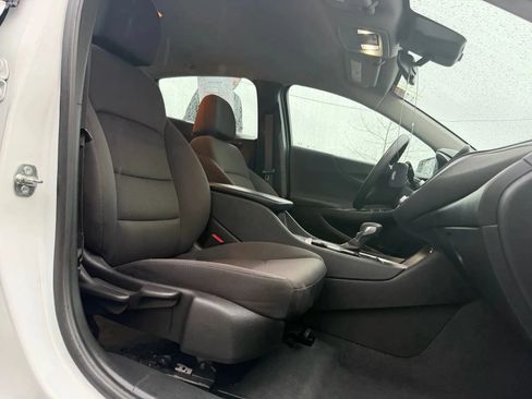 Used 2023 Chevrolet Malibu LT FWD image 14