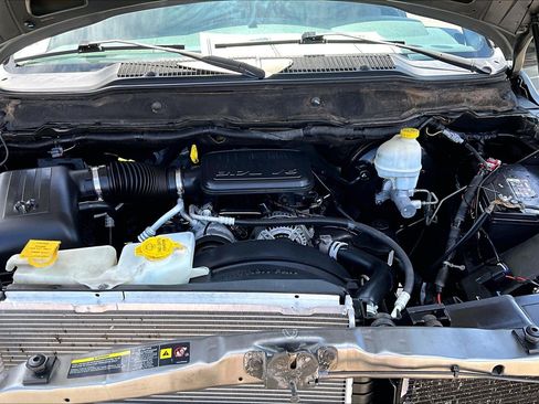 Used 2007 Dodge Ram 1500 Truck ST w/ SXT Group RWD image 8