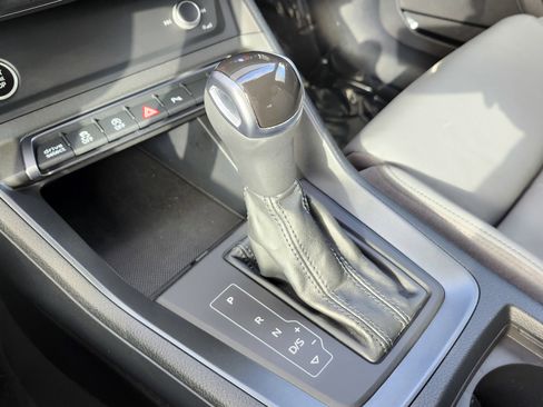 Used 2022 Audi Q3 2.0T Premium Plus w/ Premium Plus Package image 35