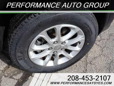 Used 2015 Jeep Grand Cherokee Laredo w/ Quick Order Package 23E image 17