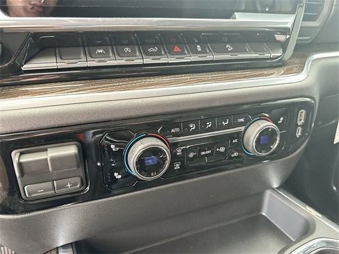 New 2026 Chevrolet Silverado 1500 LT Trail Boss w/ Convenience Package II image 17