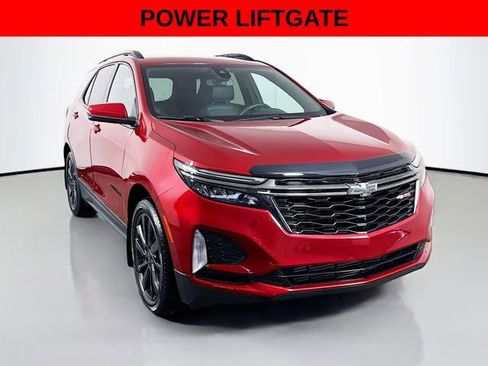 Used 2023 Chevrolet Equinox RS w/ RS Leather Package FWD image 2