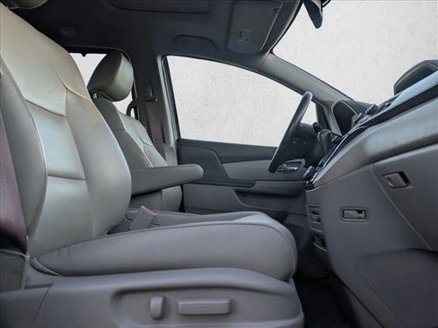 Used 2015 Honda Odyssey Touring image 21