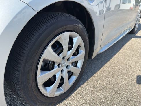 Used 2024 Toyota Corolla LE image 10