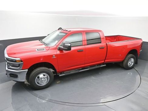 New 2026 RAM 3500 Tradesman image 30