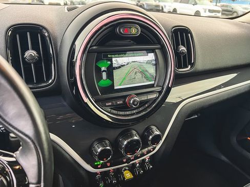 Used 2019 MINI Cooper Countryman SE w/ Driver Assistance Package image 20