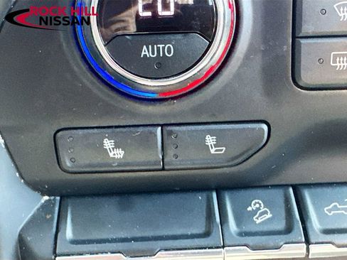 Used 2021 Chevrolet Silverado 1500 LT Trail Boss w/ Bed Protection Package image 17