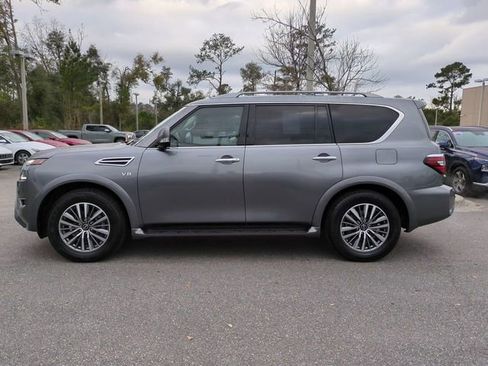 Used 2022 Nissan Armada SL w/ Captain's Chairs Package image 8