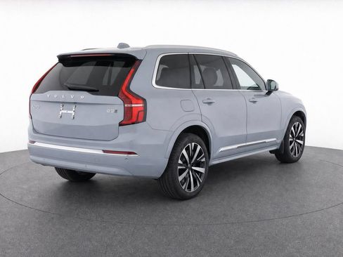 Certified 2026 Volvo XC90 B5 Core AWD/4WD image 5