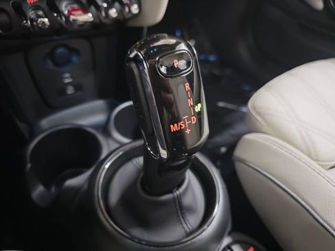 Certified 2024 MINI Cooper S FWD image 18