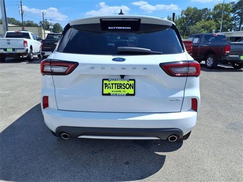 Used 2023 Ford Escape ST-Line image 3