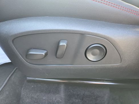 New 2026 Chevrolet Traverse RS image 15