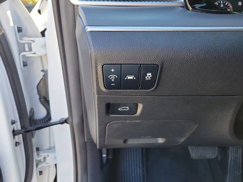 Used 2023 Kia K5 GT-Line w/ GT-Line Premium Package image 13