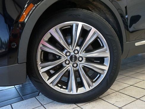 Used 2017 Lincoln MKX Reserve w/ Driver Assistance Package AWD/4WD image 49