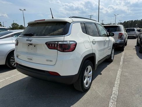 Used 2020 Jeep Compass Latitude w/ Popular Equipment Group image 3