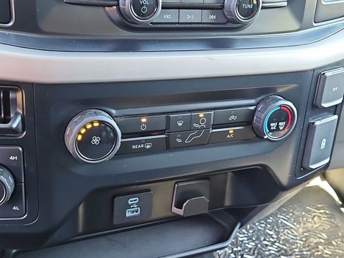 Used 2023 Ford F150 XLT image 26