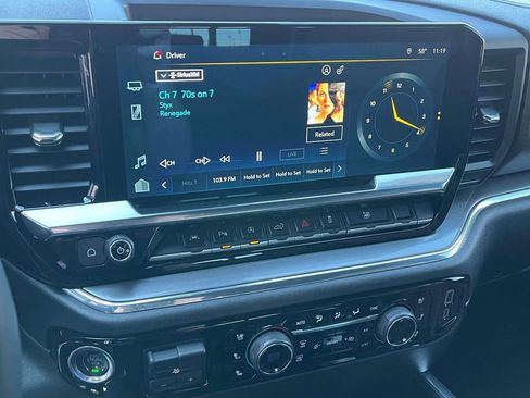 Certified 2023 Chevrolet Silverado 1500 High Country w/ Technology Package image 34