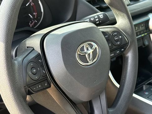Used 2024 Toyota RAV4 LE FWD image 20