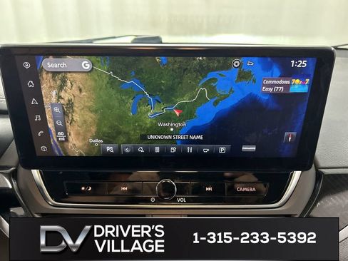 Used 2023 Nissan Altima 2.5 SR w/ SR Premium Package AWD/4WD image 16