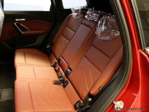 Used 2026 BMW X1 xDrive28i image 17