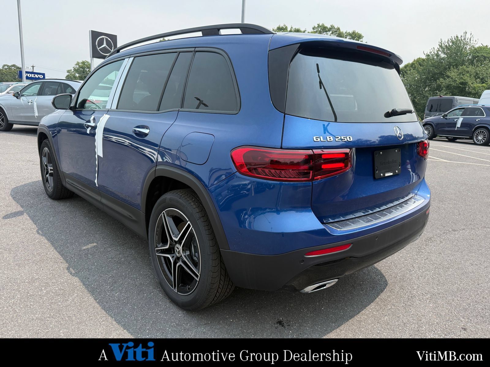 New 2026 Mercedes-Benz GLB 250 4MATIC image 6