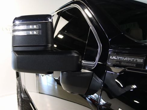 Used 2024 GMC Sierra 3500 Denali Ultimate image 94