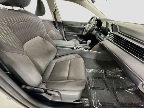 Used 2025 Toyota Camry LE FWD image 26