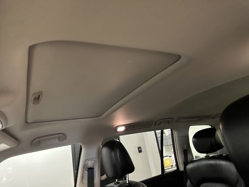 Used 2020 Nissan Armada SL w/ Premium Package image 84