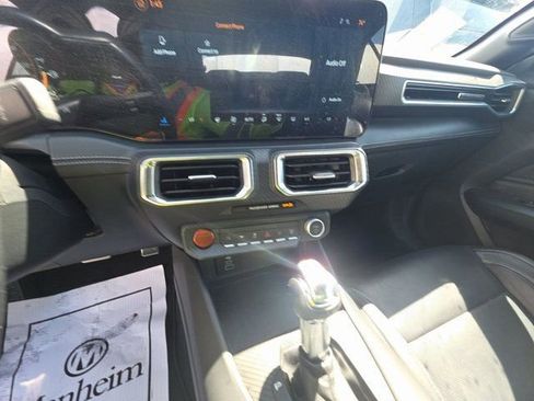 Used 2025 Ford Mustang Premium image 5