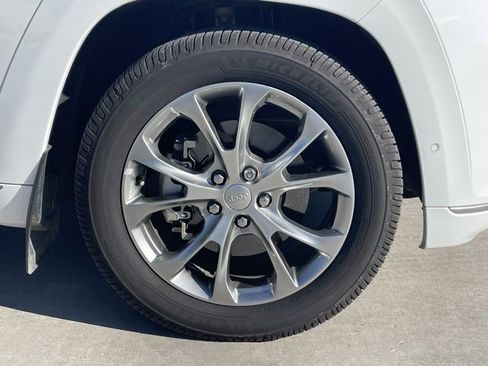 Certified 2021 Jeep Grand Cherokee Summit w/ Platinum Series Group image 9