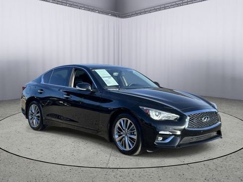 Used 2023 INFINITI Q50 Luxe w/ Cargo Package RWD image 5