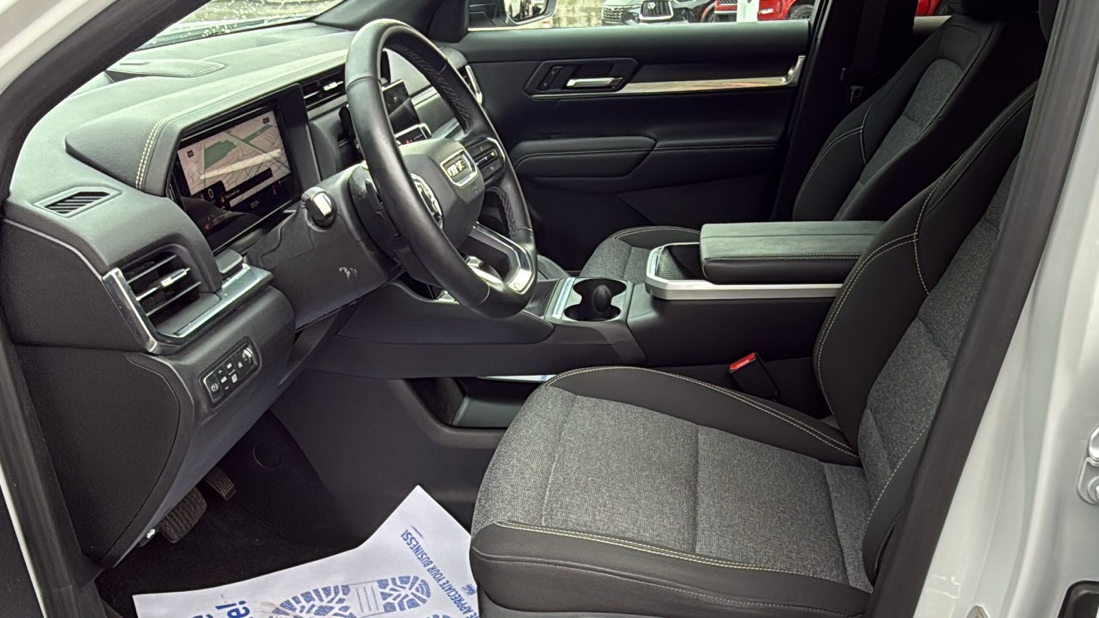 Used 2025 GMC Terrain Elevation AWD/4WD image 19