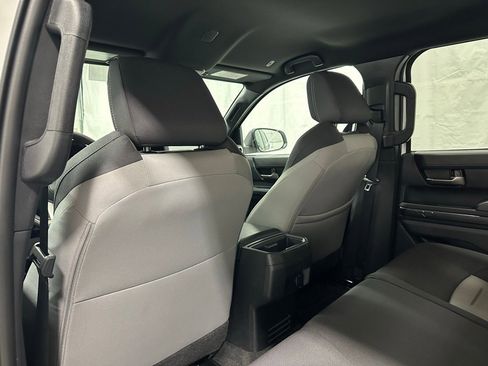 Used 2025 Toyota Tacoma TRD Off-Road image 48