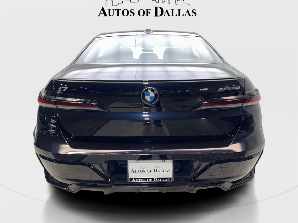 Used 2024 BMW i7 xDrive60 w/ Executive Package AWD/4WD image 8