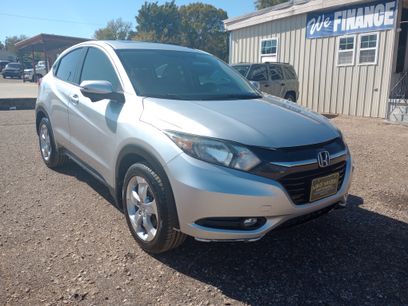 Used 2016 Honda HR-V EX