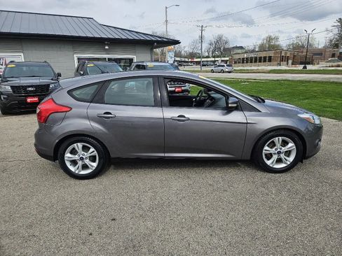 Used 2014 Ford Focus SE image 5