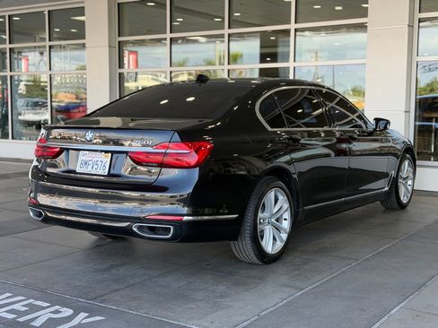 Used 2016 BMW 750i RWD image 14
