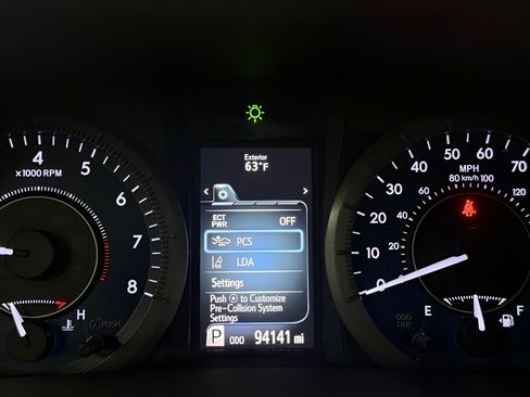Used 2020 Toyota Sienna LE FWD image 23