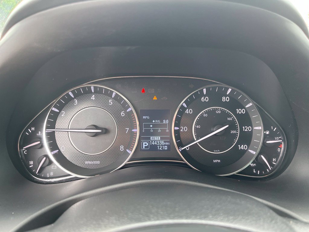 Used 2018 Nissan Armada Platinum w/ Interior Lighting Package AWD/4WD image 20