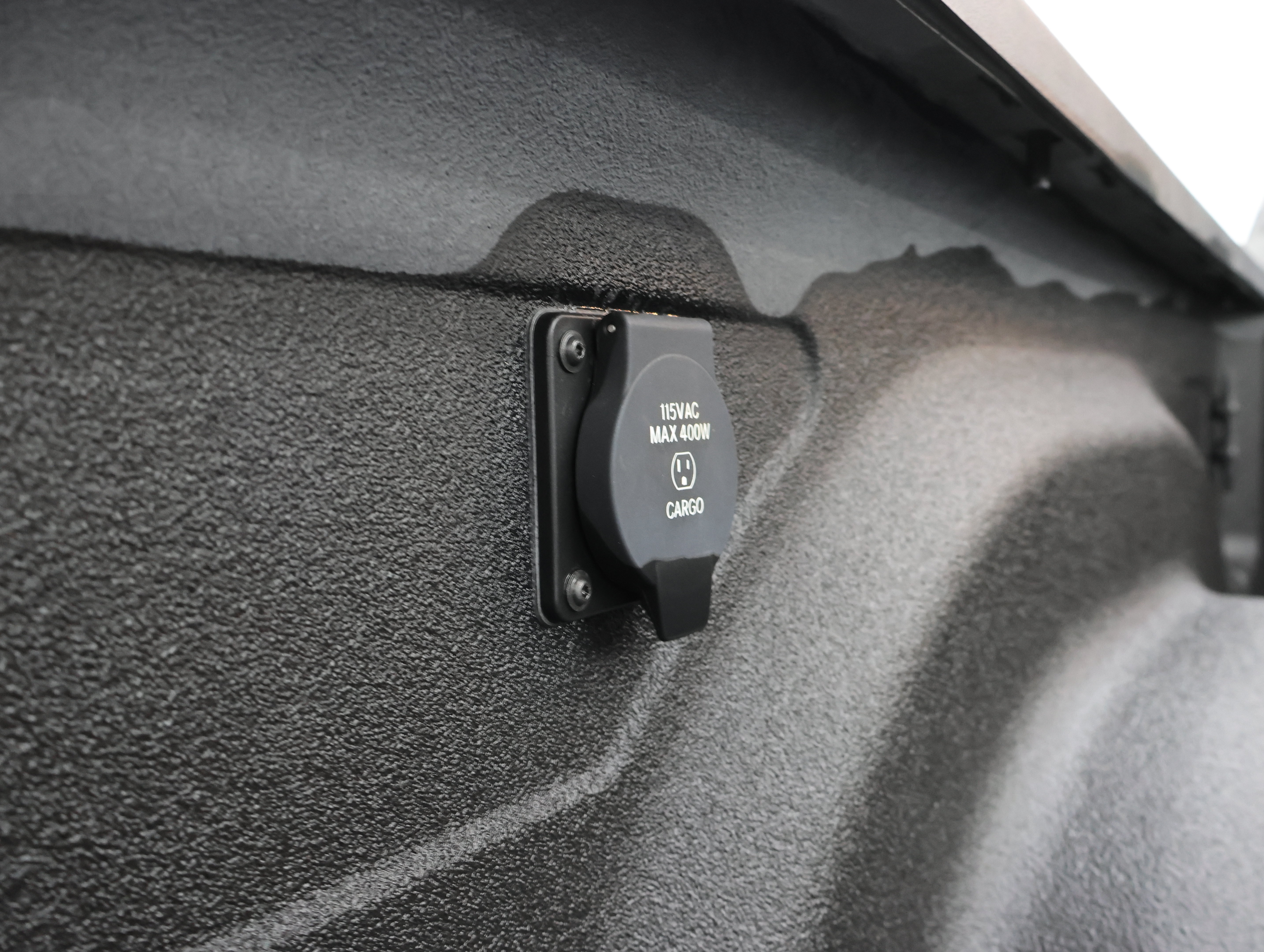 Used 2024 RAM 2500 Laramie w/ Night Edition AWD/4WD image 30
