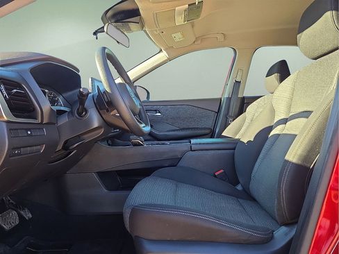 Used 2021 Nissan Rogue SV image 22