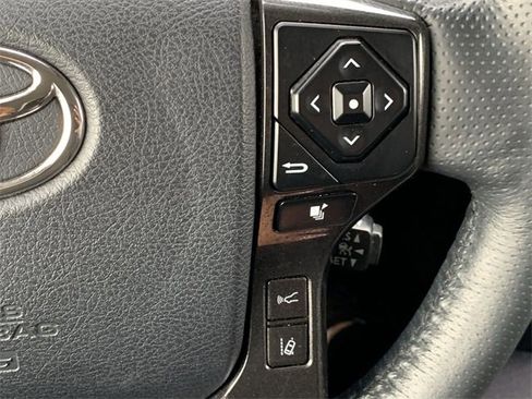 Certified 2023 Toyota 4Runner TRD Off-Road Premium image 29