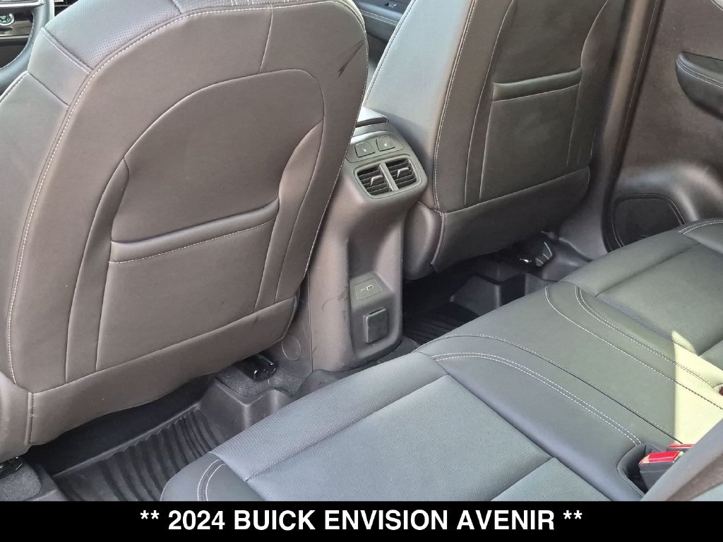 Used 2024 Buick Envision Avenir AWD/4WD image 29