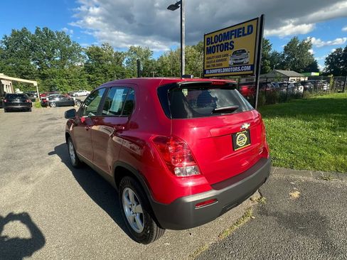 Used 2015 Chevrolet Trax LS AWD/4WD image 8