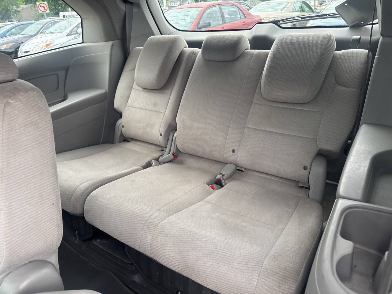 Used 2011 Honda Odyssey EX image 17