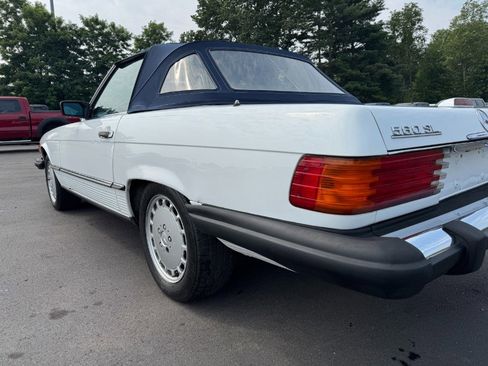 Used 1989 Mercedes-Benz 560 SL image 10